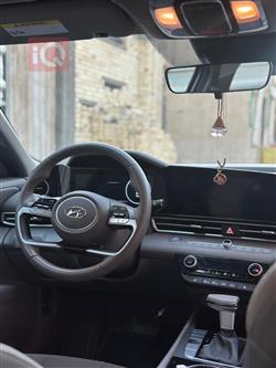 هیوندای ئەلەنترا